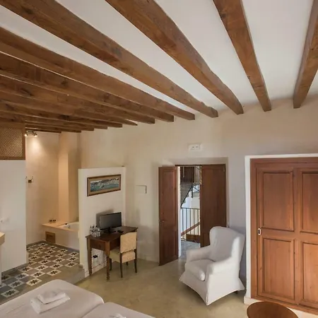 Hotel Sa Bisbal - Turismo De Interior Selva (Mallorca)