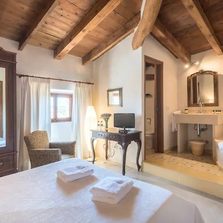 Hotel Sa Bisbal - Turismo De Interior 4*
